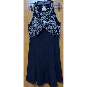 Scott McClintock‎ Women's Floral Piping Scalloped Open Back Mini dress Sz 6